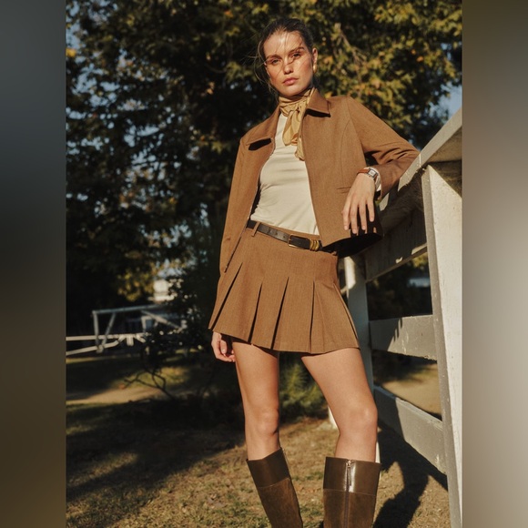 Reformation Brynlee Two Piece In Camel, brand new, never worn, No flaws. - Picture 1 of 16